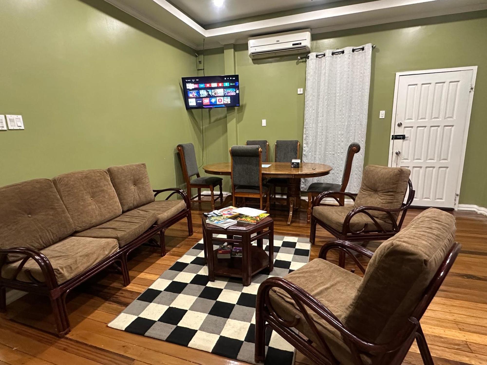 Hollywood Guesthouse Джорджтаун Екстер'єр фото